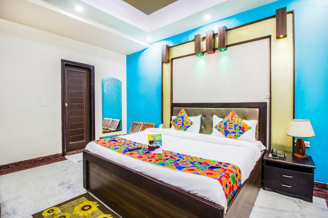 Fabhotel Plus Maniram Palace Agra  Buitenkant foto
