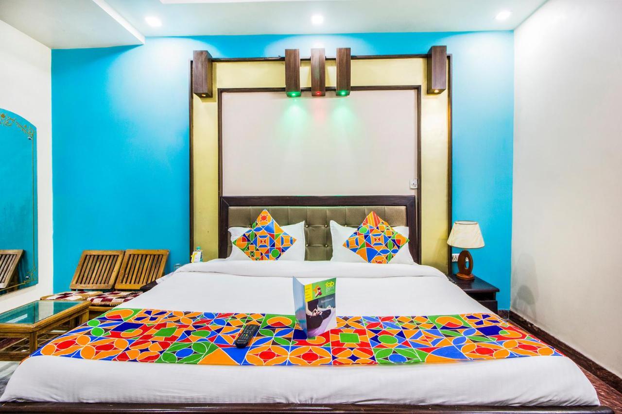 Fabhotel Plus Maniram Palace Agra  Buitenkant foto