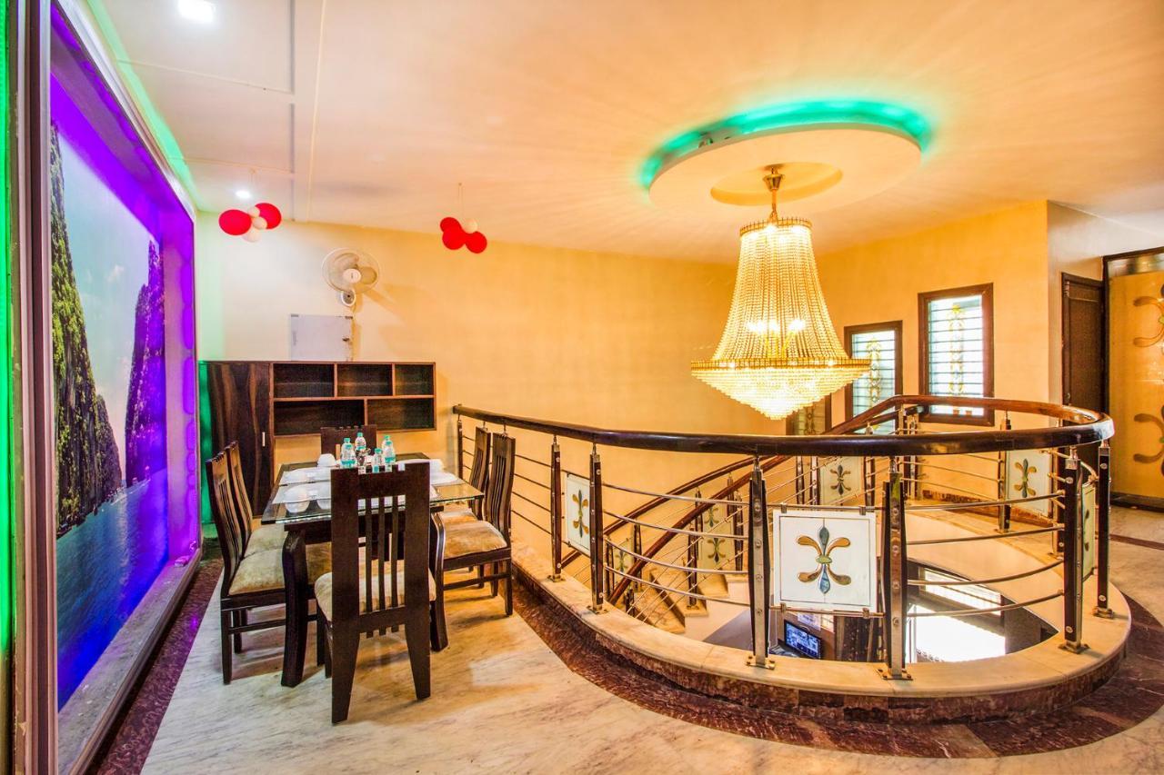 Fabhotel Plus Maniram Palace Agra  Buitenkant foto